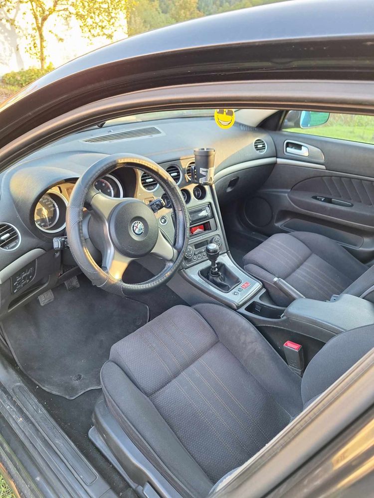 Продавам Alfa romeo 159 SW