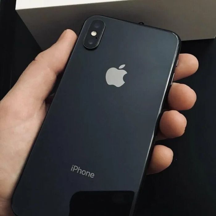 Ayfon x 64gb holati oʻrta
