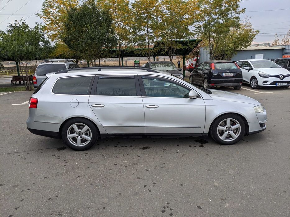 VOLKSWAGEN Passat B6 Cutie Automata Clima Navigatie Senzori Parcare