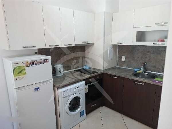 Продава се Двустаен апартамент в к.к. Слънчев бряг - 63 кв.м за 1254 €/кв.м - Снимка #3