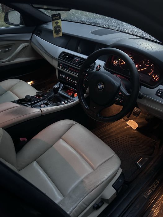 BMW 520D F10   2011 - urgent