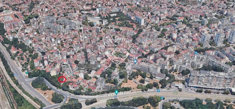 Дава се под наем Гараж / Паркомясто в Варна, Погреби - 15 кв.м за 51 € - Снимка #2