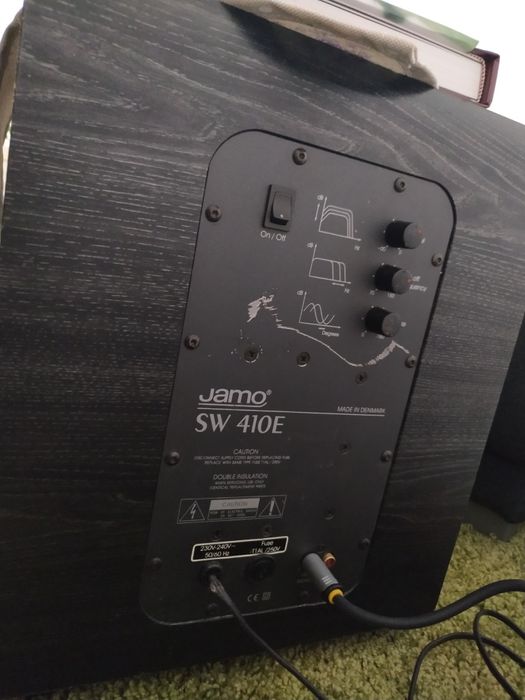 Subwoofer Jamo SW410E