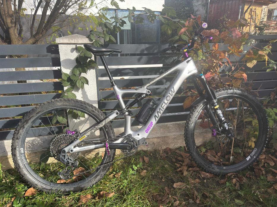 Amflow PL Carbon Dji mullet Axs cu upgrade-uri si extra