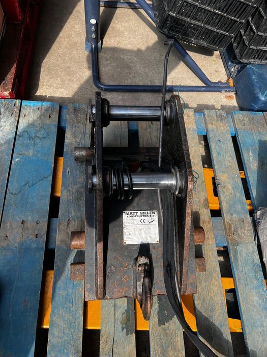 Cuplă hidraulica rapidă CAT/VOLVO/JCB 5tone