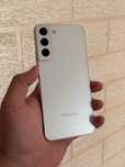 Samsung galaxy s22 plus 5G    8/256GB