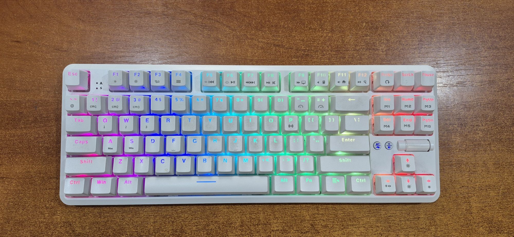Bluetooth  Клавиатура AJAZZ с RGB подсветкой