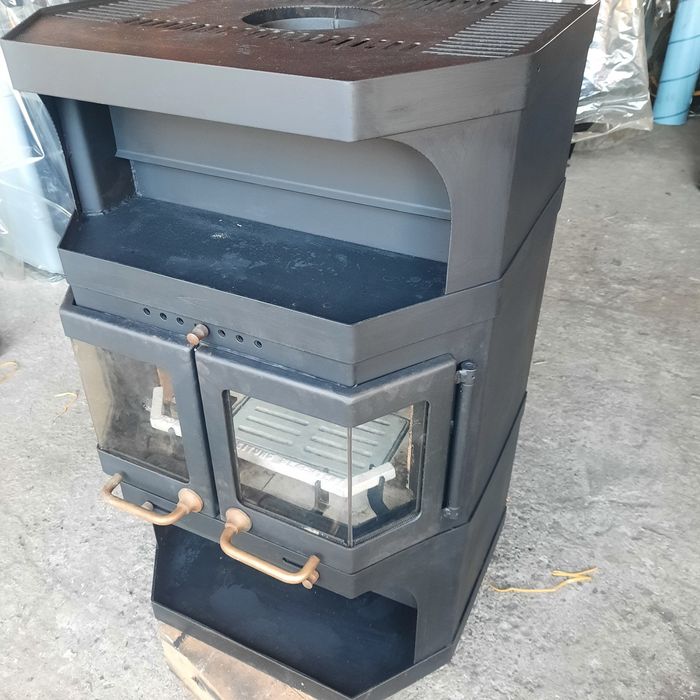 Soba tip șemineu de 8 kw focar șamotat producție germană