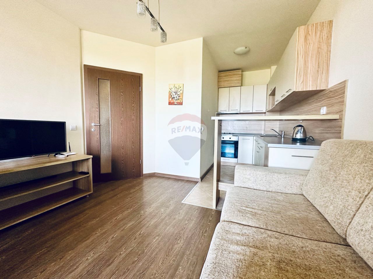 Продава се Двустаен апартамент в Балчик - 57 кв.м за 1106 €/кв.м - Снимка #9