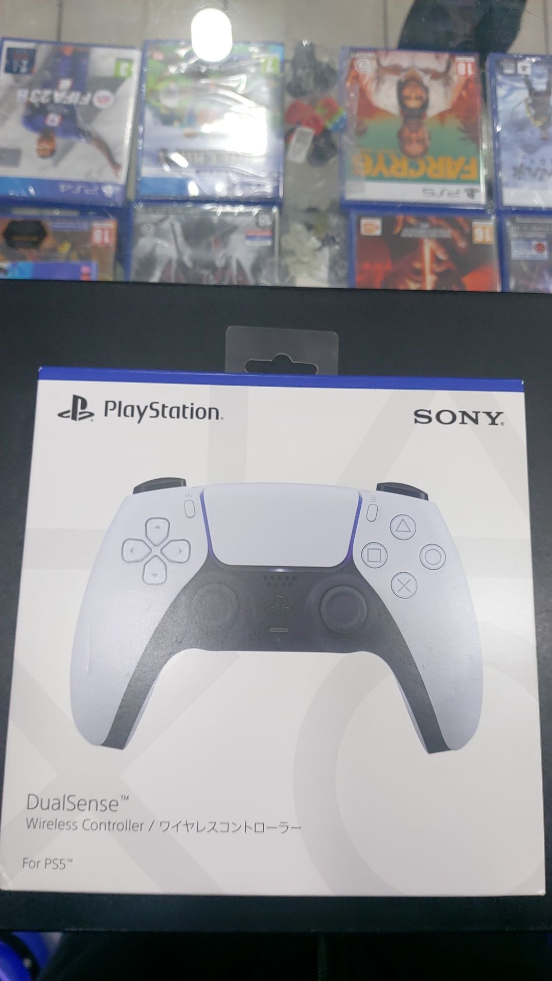 Ps4 slim 1000Gb + 16 игр