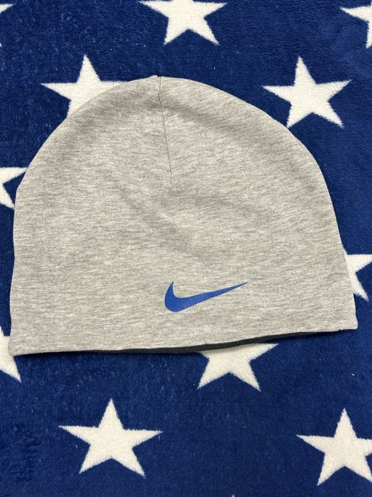 Caciula gri nike