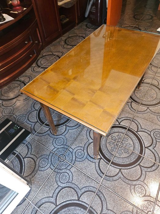 Masuta cafea din lemn furniruit