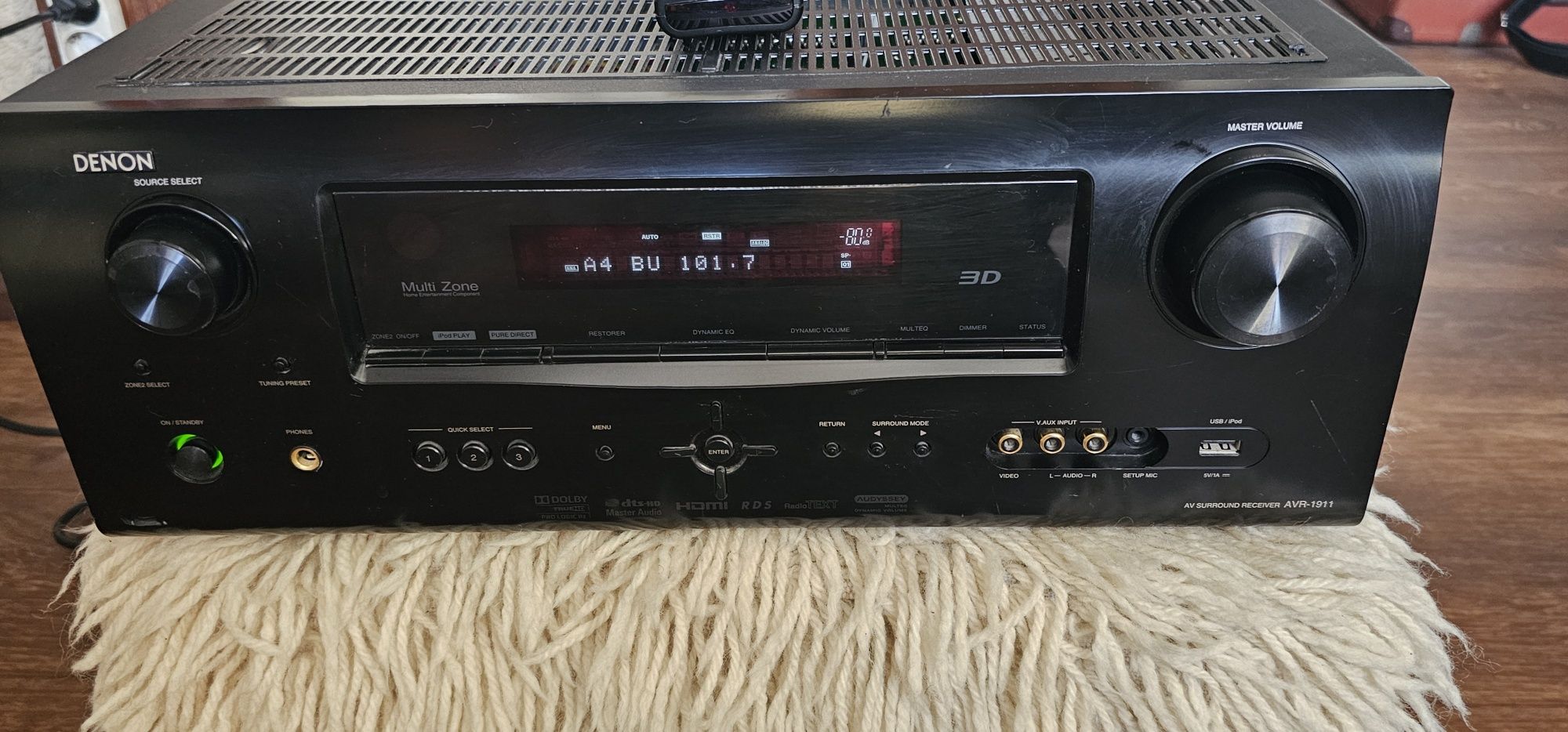 Denon 911 Resiver
