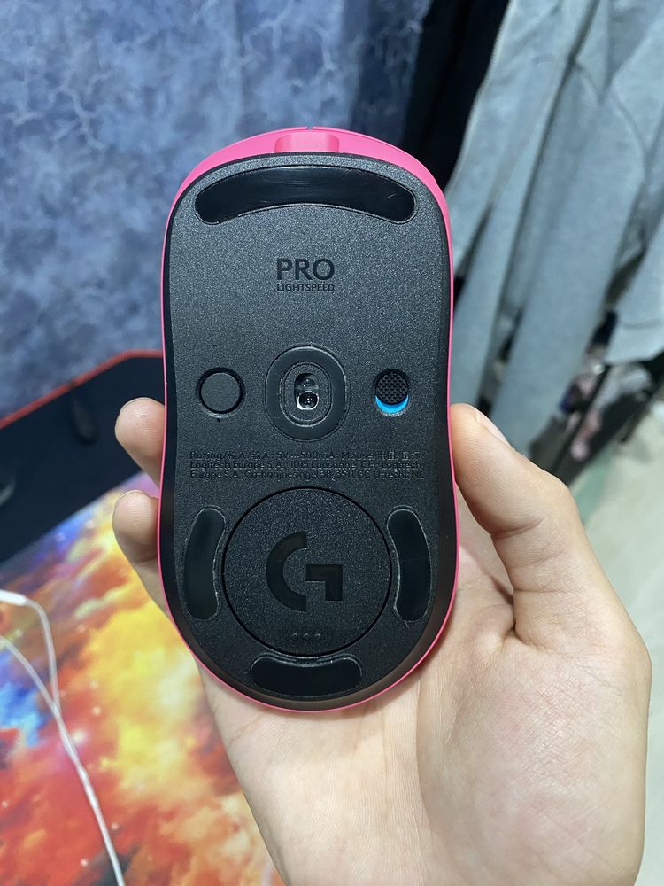 Мышь Logitech G Pro 2 Lightspeed розовая