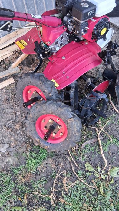 Motocultor cu freza,roti cauciuc 400,8 24mm plug arat