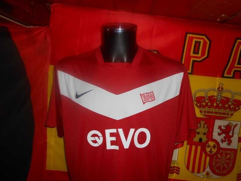 tricou ofc kickers offenbach nike marimea XL