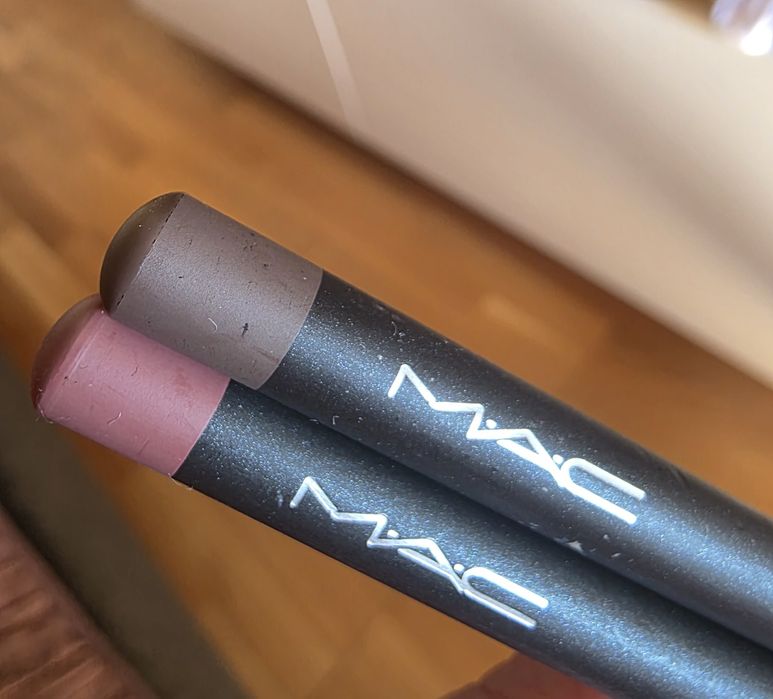 MAC моливи за устни