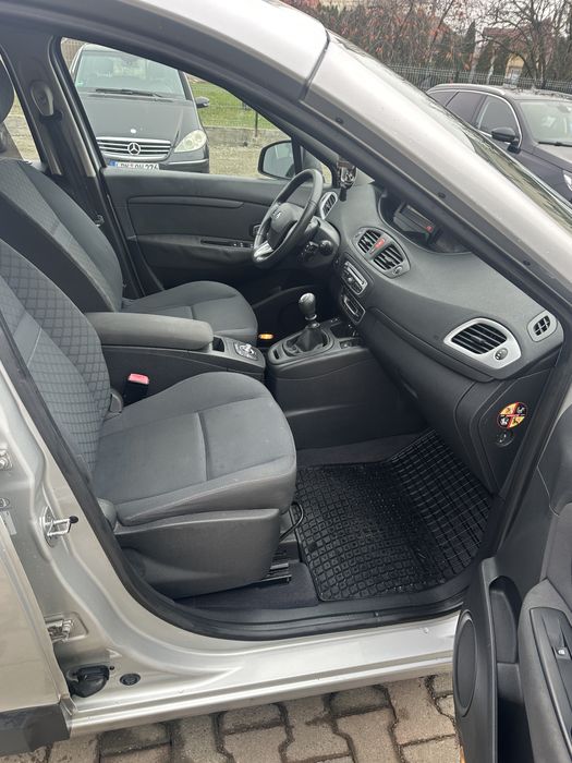 Vand renault megane scenic