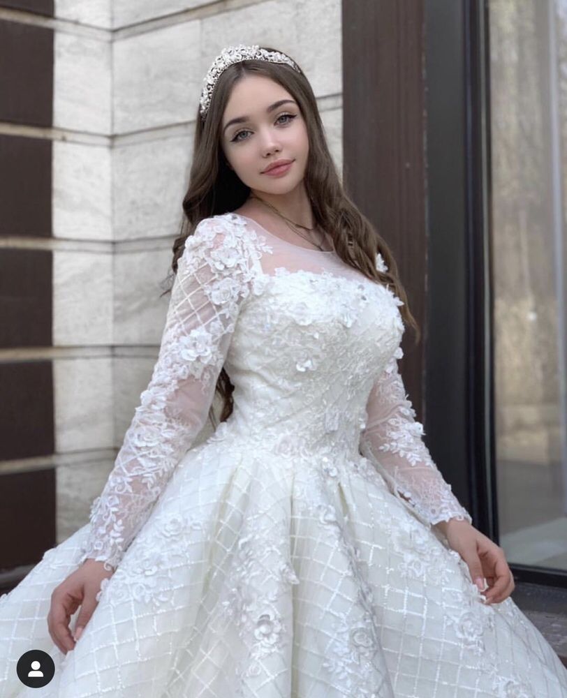 Шикарное свадебное платье !!!