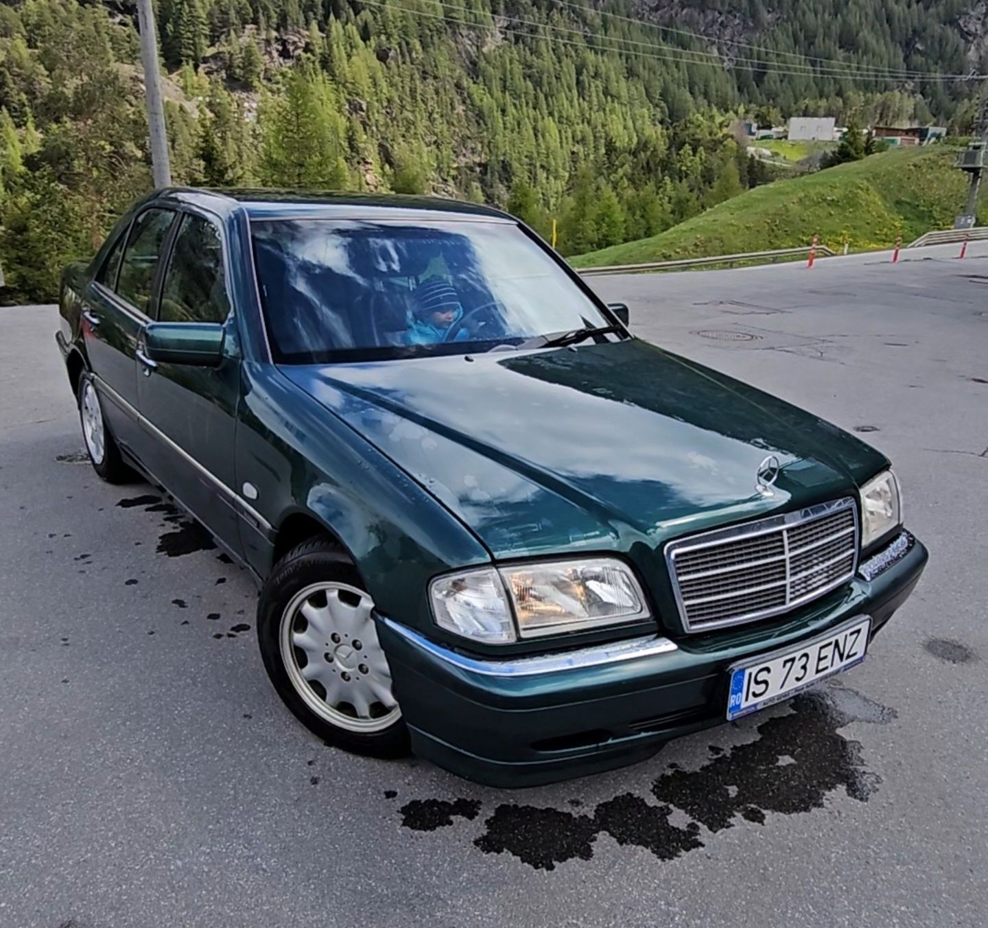 Mercedes-Benz W202