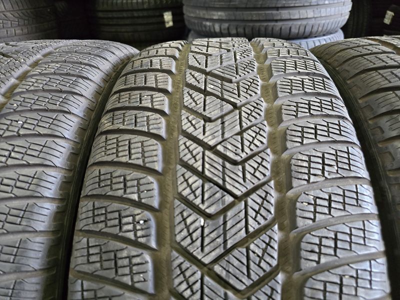 285/40/20//255/45/20 PIRELLI