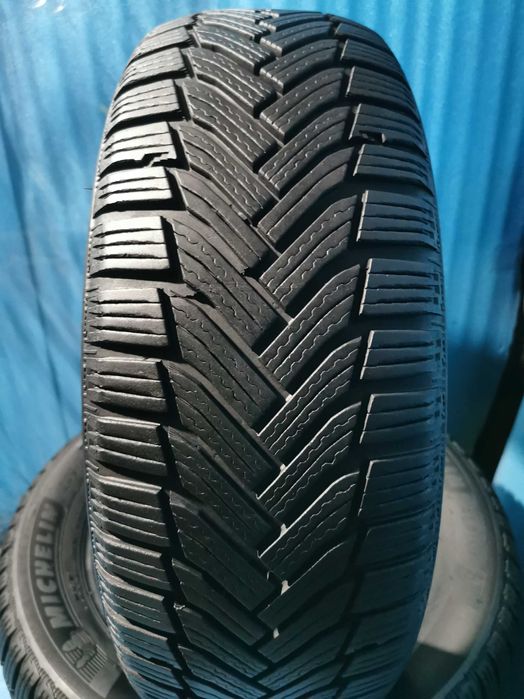 205 55 16 michelin m+s 4 buc