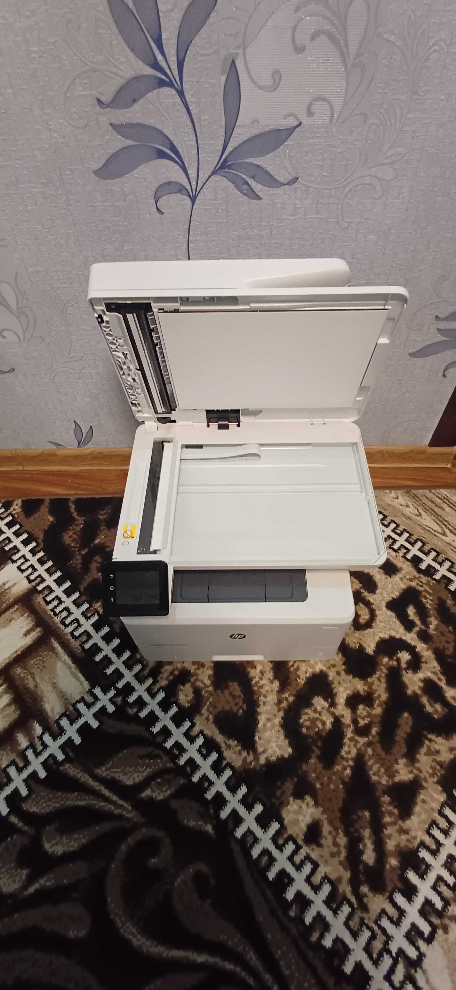 МФУ HP LaserJet Pro M426fdn