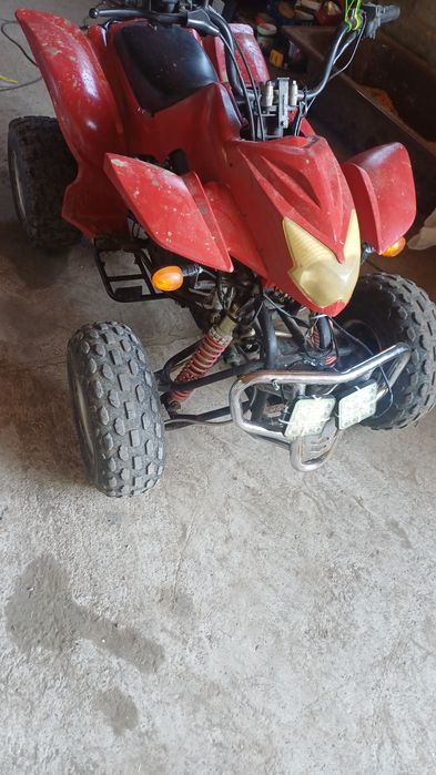 Vând atv lifan 150cc