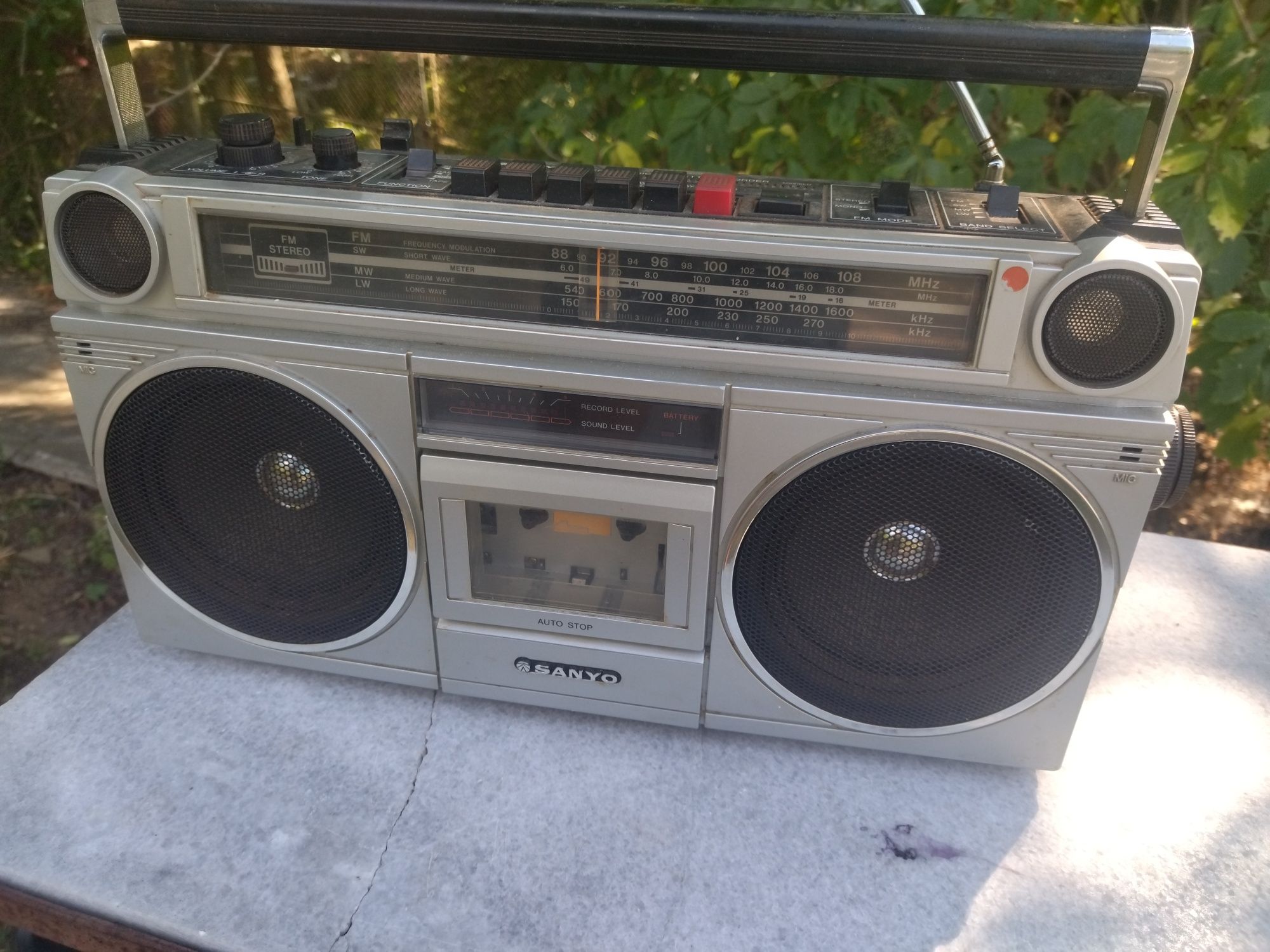 Радио Касетофон SANYO