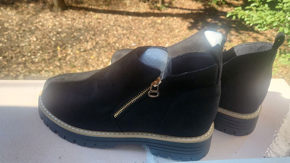 Vând Ghete Femei NOU