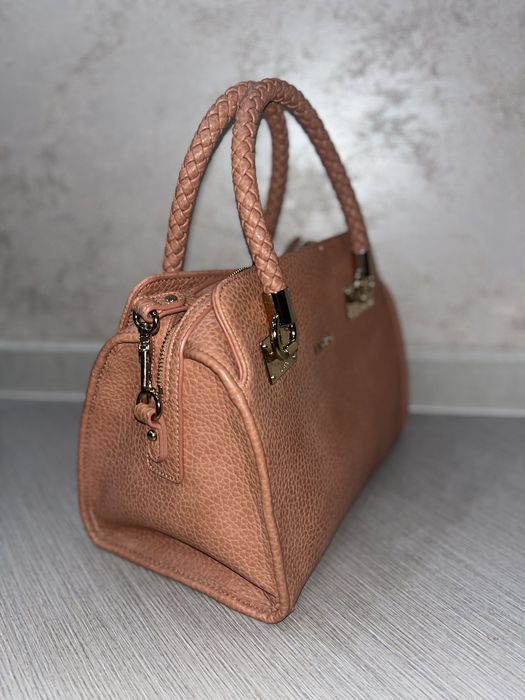 Дамска чанта ,,Lui jo’’