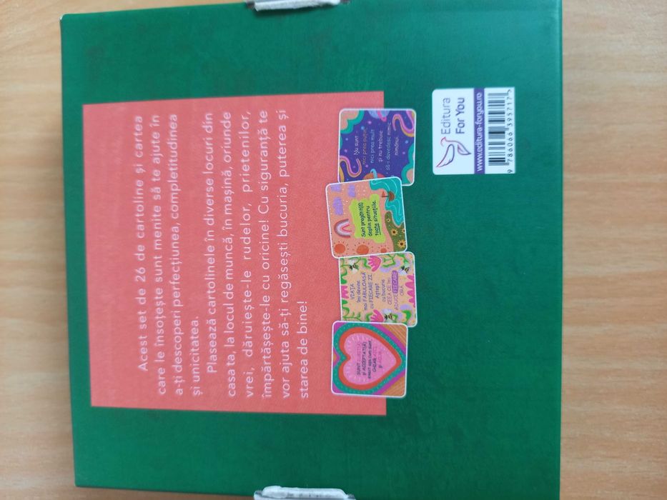 Carduri oracol cu afirmatii pentru stima de sine de Louise Hay