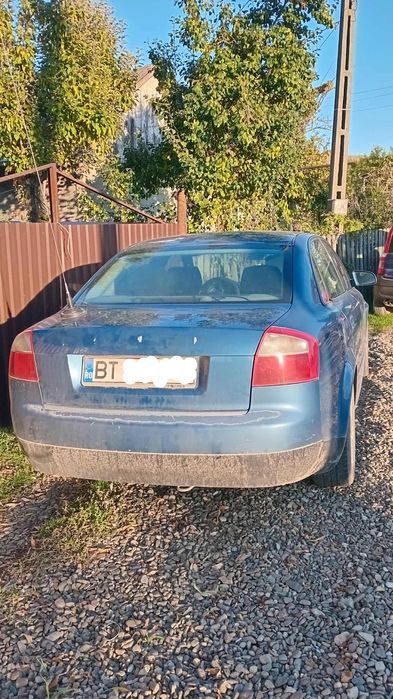 Vând Audi  A4  B6