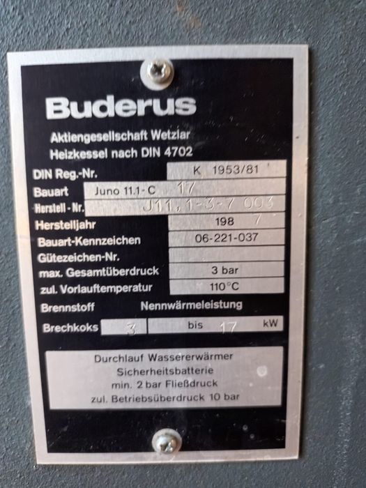 Cazan pe lemne  in stare buna