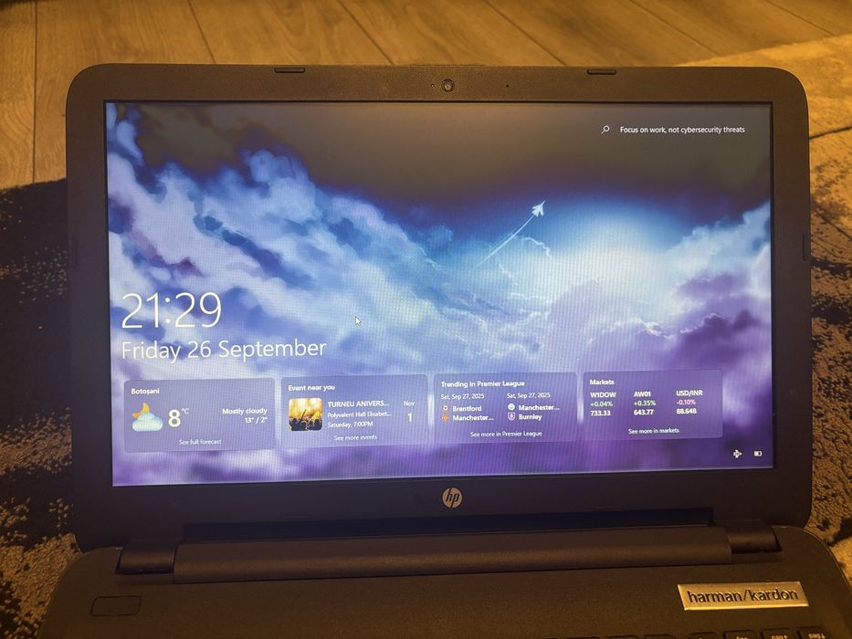 Laptop HP cu windows licentiat
