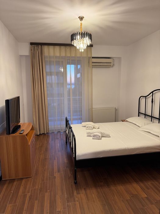 Inchiriez apartament 3 camere (termen lung)  Summerland Mamaia