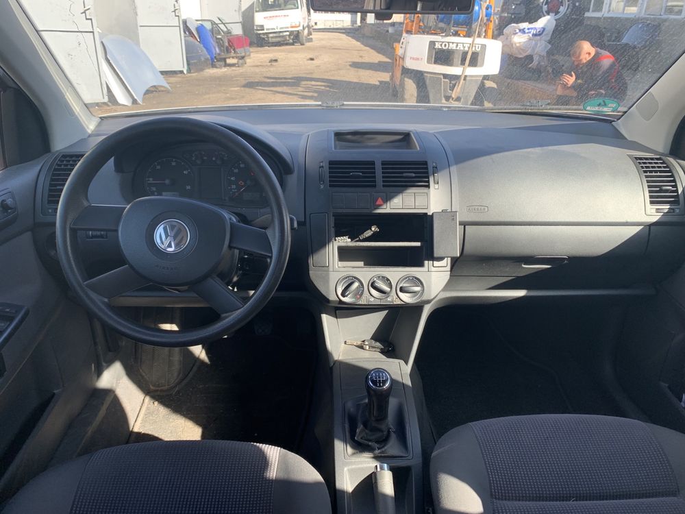 VW Polo 1.4TDI 75кс. 2004г. - НА ЧАСТИ