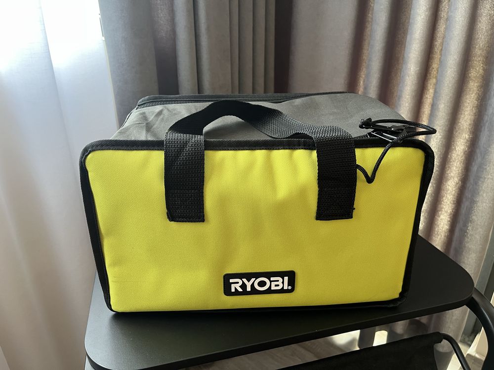 Продава се оригинална чанта Ryobi