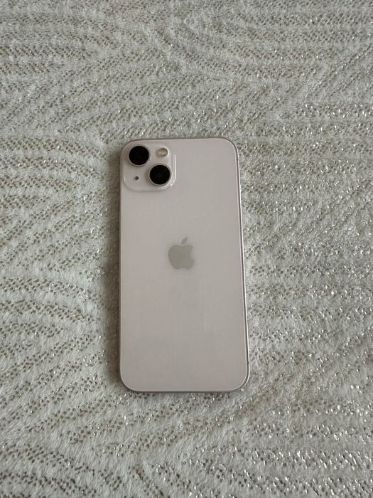 Продавам iphone 13 pink 128 gb