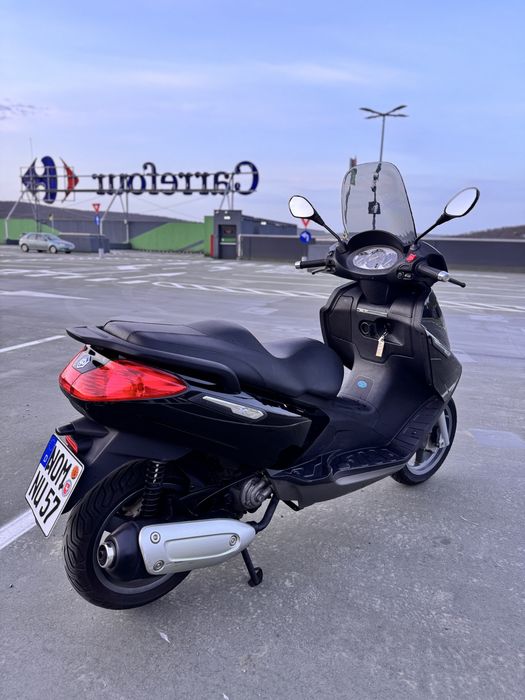 Piaggio X7 125 Categoria B / A1