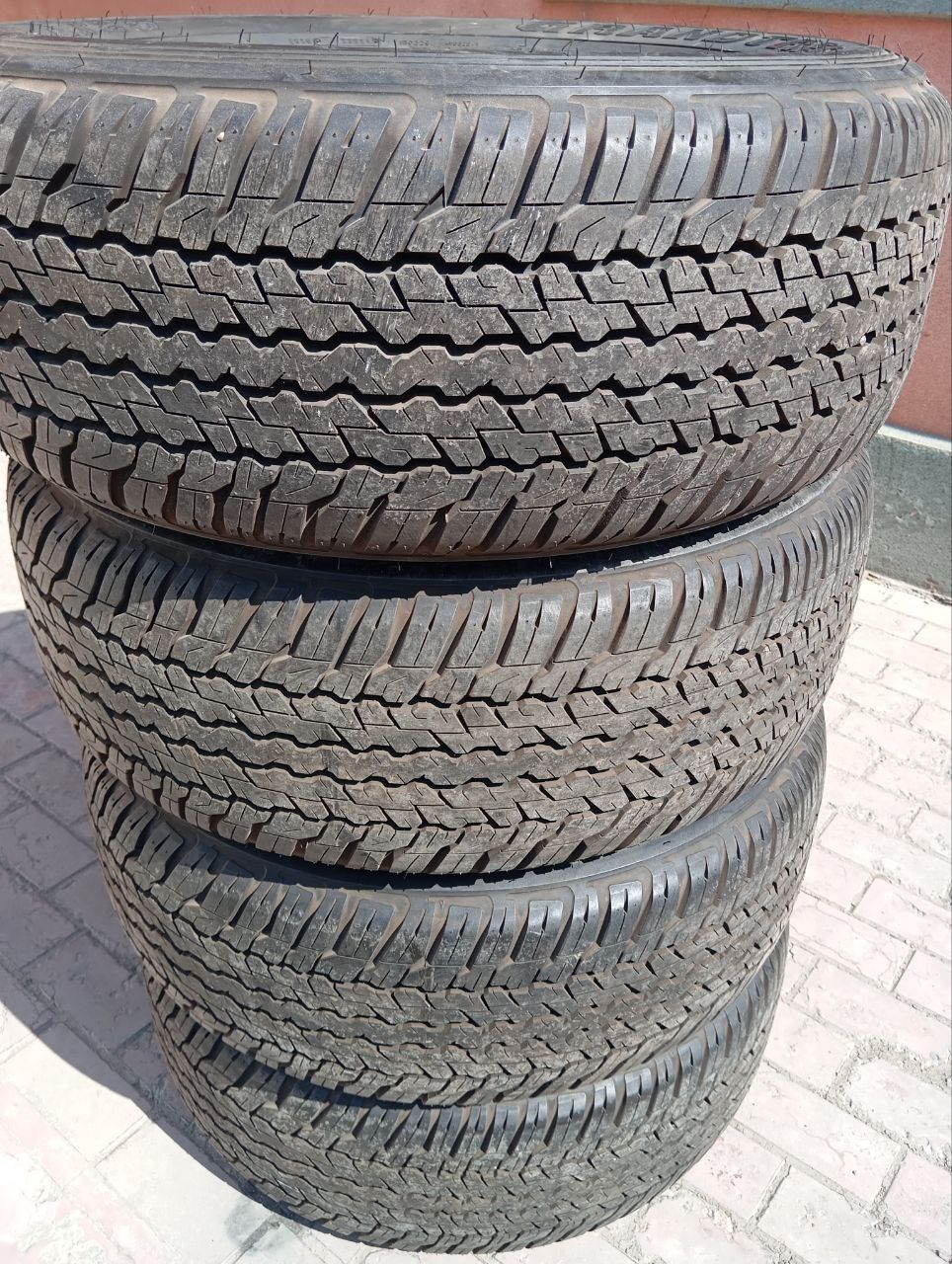 285 60 R 18 шины новые Dunlop TLC 200 Lexus 570