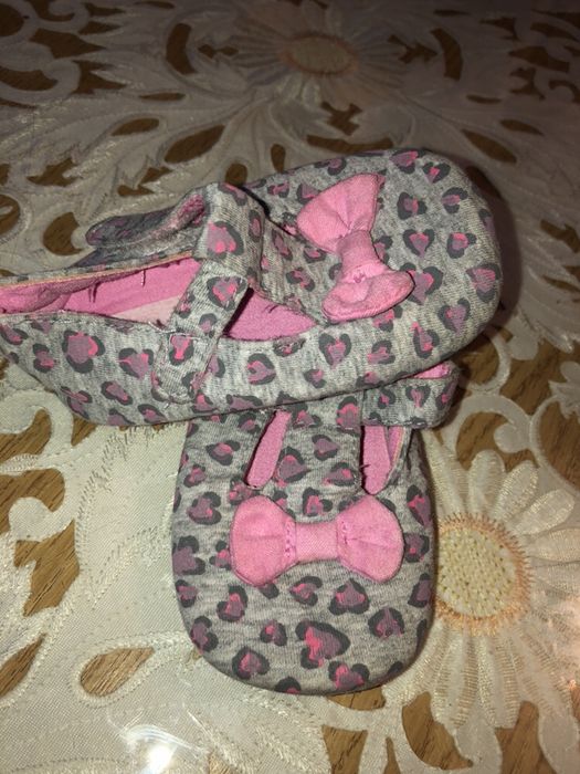 Balerini nou născut Okaibi