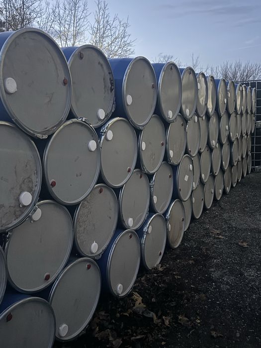 Метални варели 200 литра с капак и обръч