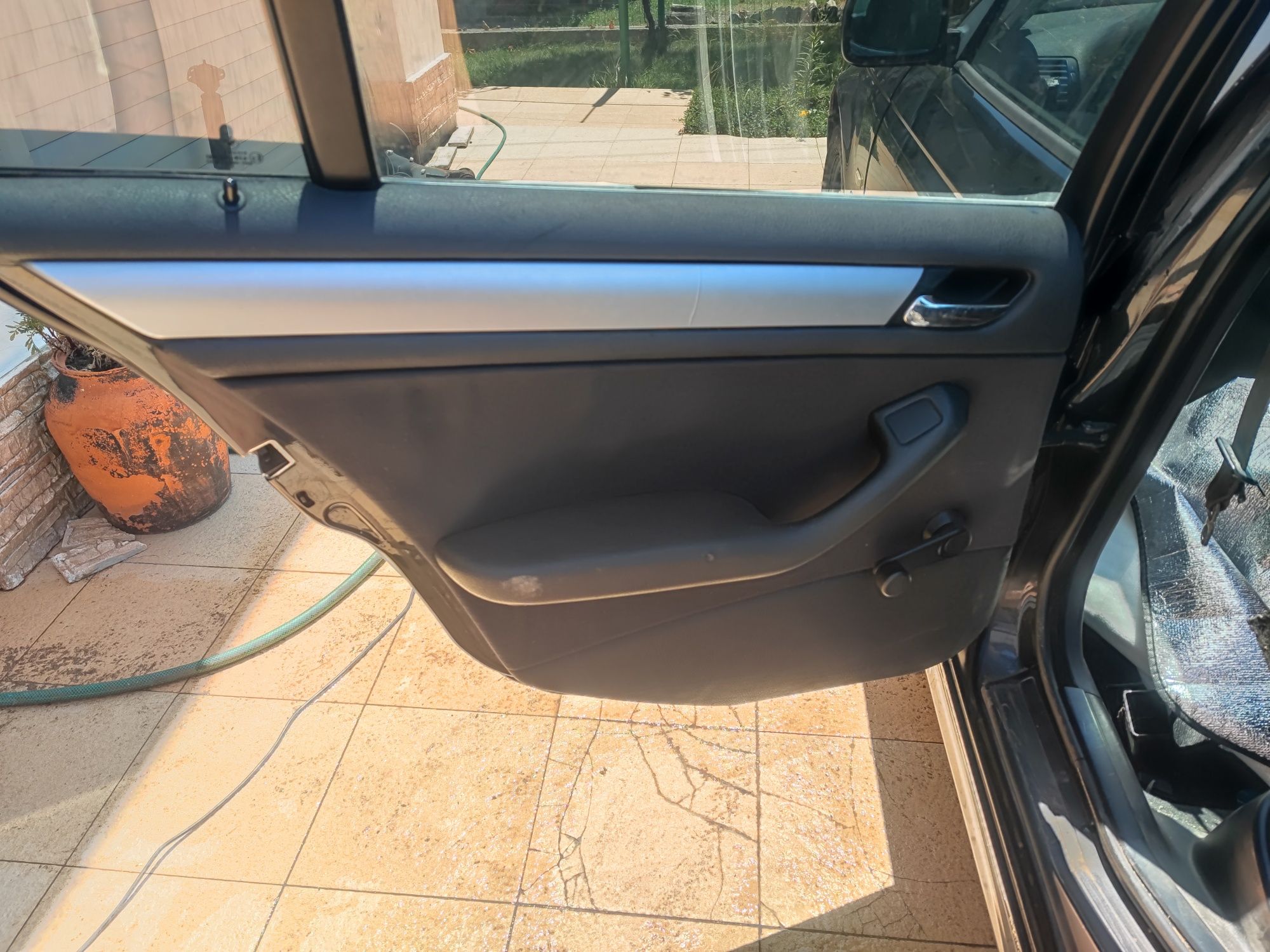 BMW 320D 136 кс E46 на части