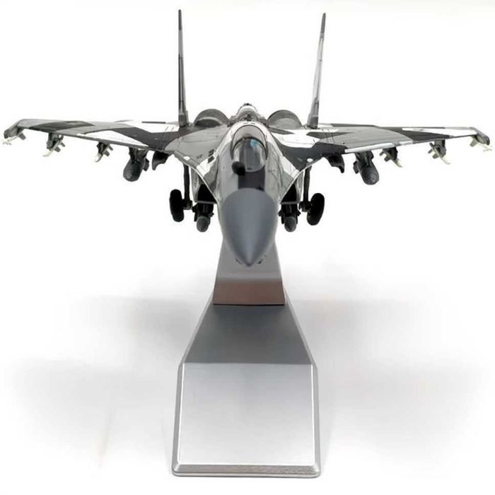 Macheta avion metalica Su-35 Super Flanker 1:100 23cm
