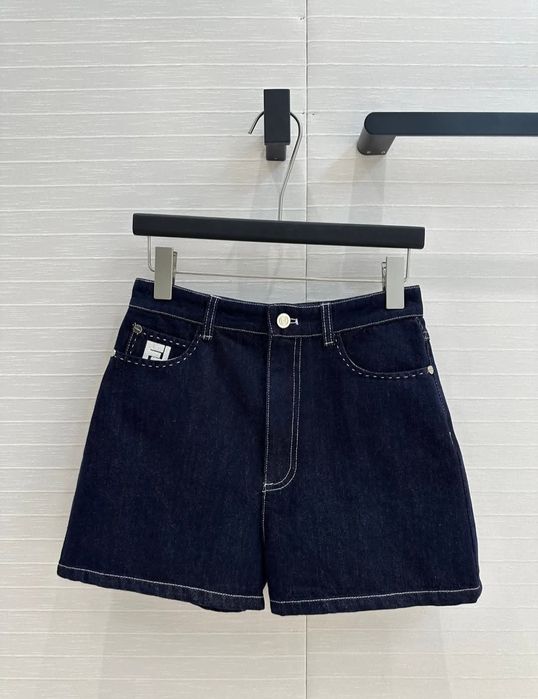 Наличен сет Fendi