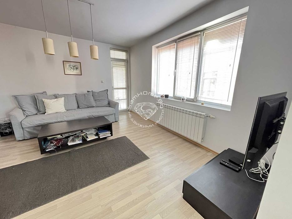 Дава се под наем Тристаен апартамент в Варна, Гръцка махала - 90 кв.м за 714 € - Снимка #4