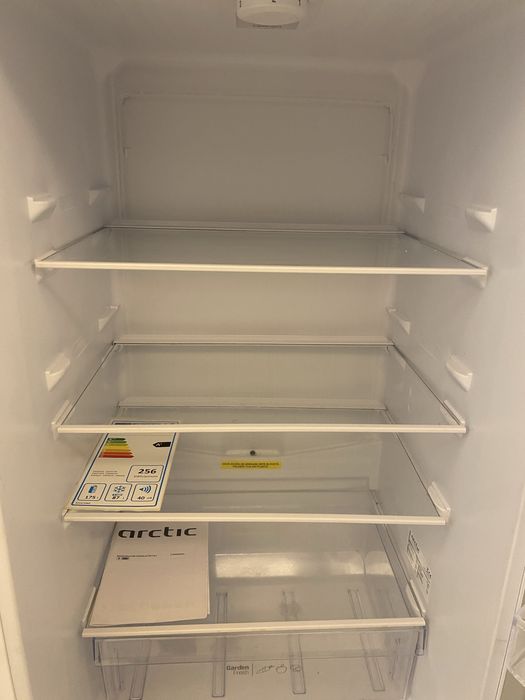 Urgent renovam Frigider combina frigorifica arctic ak54270+ sector 1