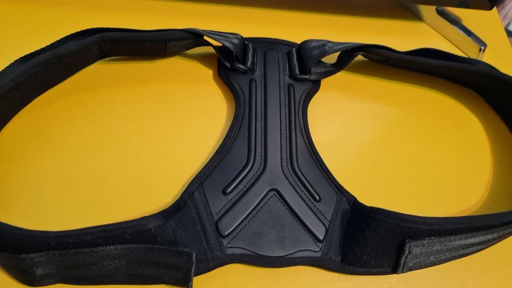 Vând centura corectoare pentru postura