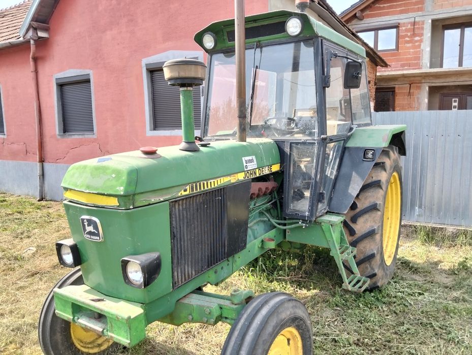 Vând tractoare John Deere 3040 , David Brown, Fiat 850